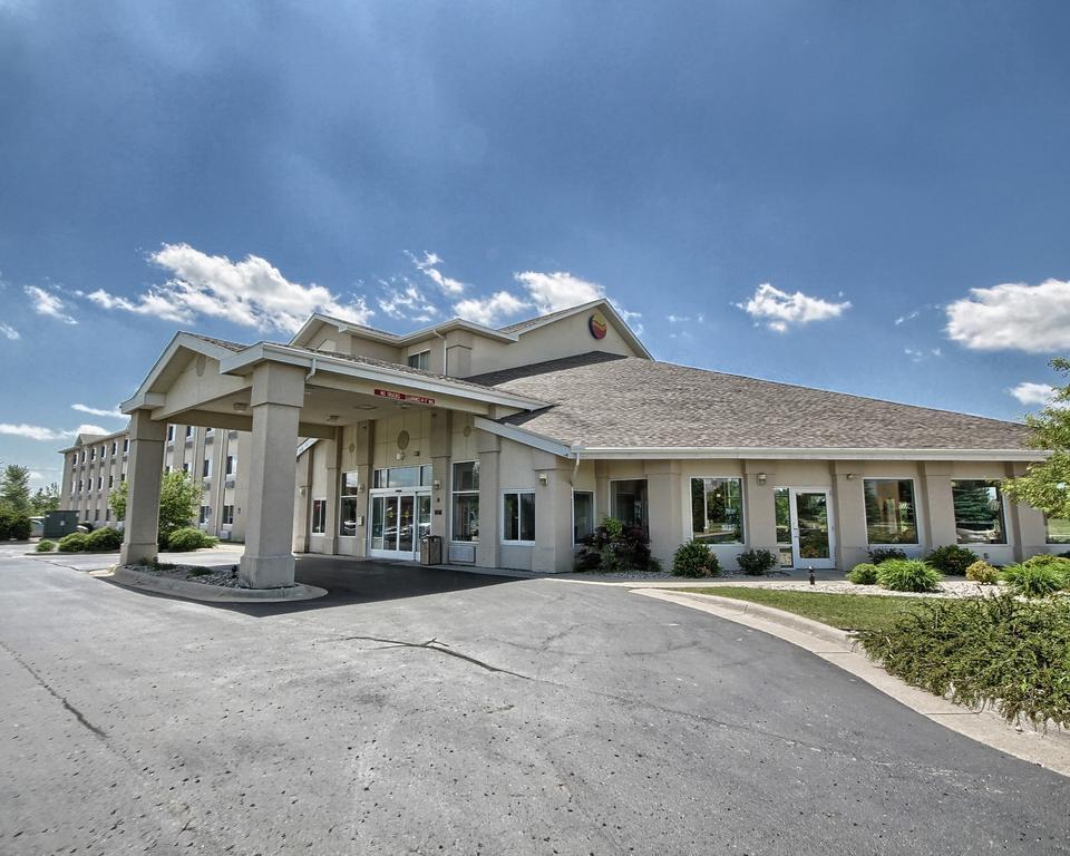 Comfort Inn & Suites Dimondale - Lansing Dış mekan fotoğraf