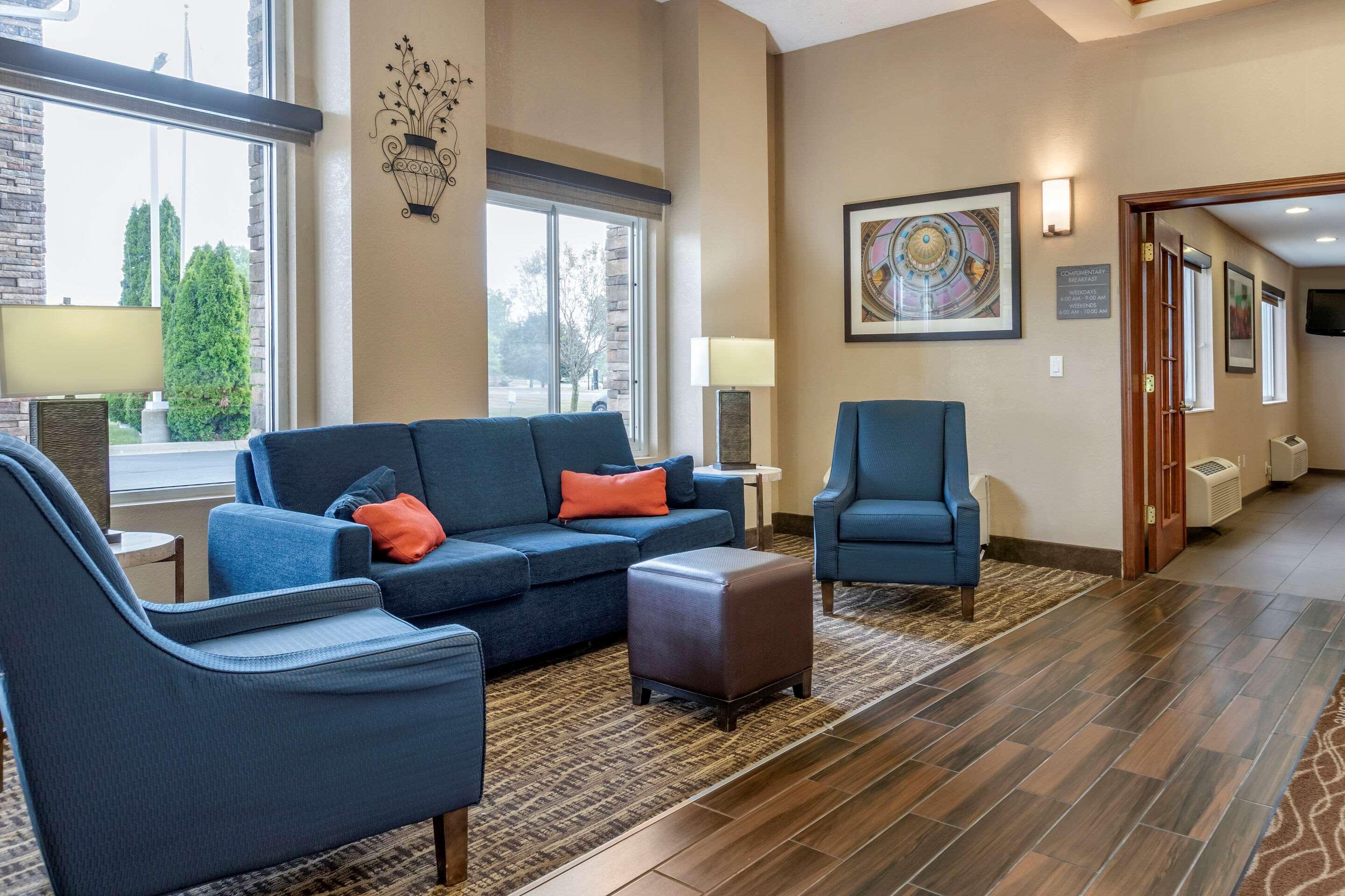 Comfort Inn & Suites Dimondale - Lansing Dış mekan fotoğraf