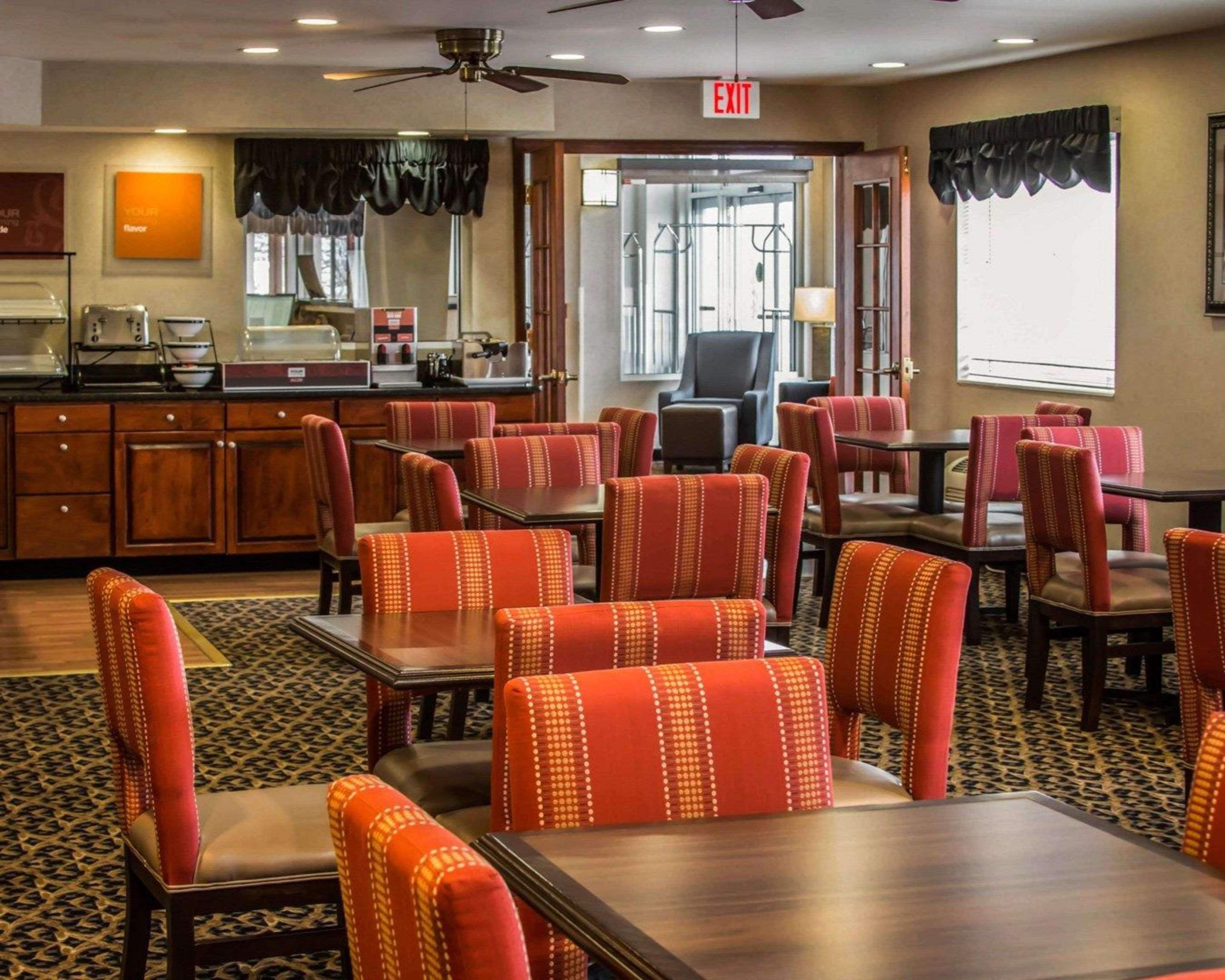 Comfort Inn & Suites Dimondale - Lansing Dış mekan fotoğraf